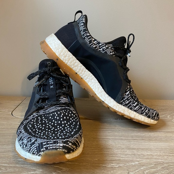 Adidas pure boosts - Picture 1 of 3